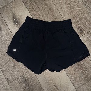 Lululemon Hotty Hots